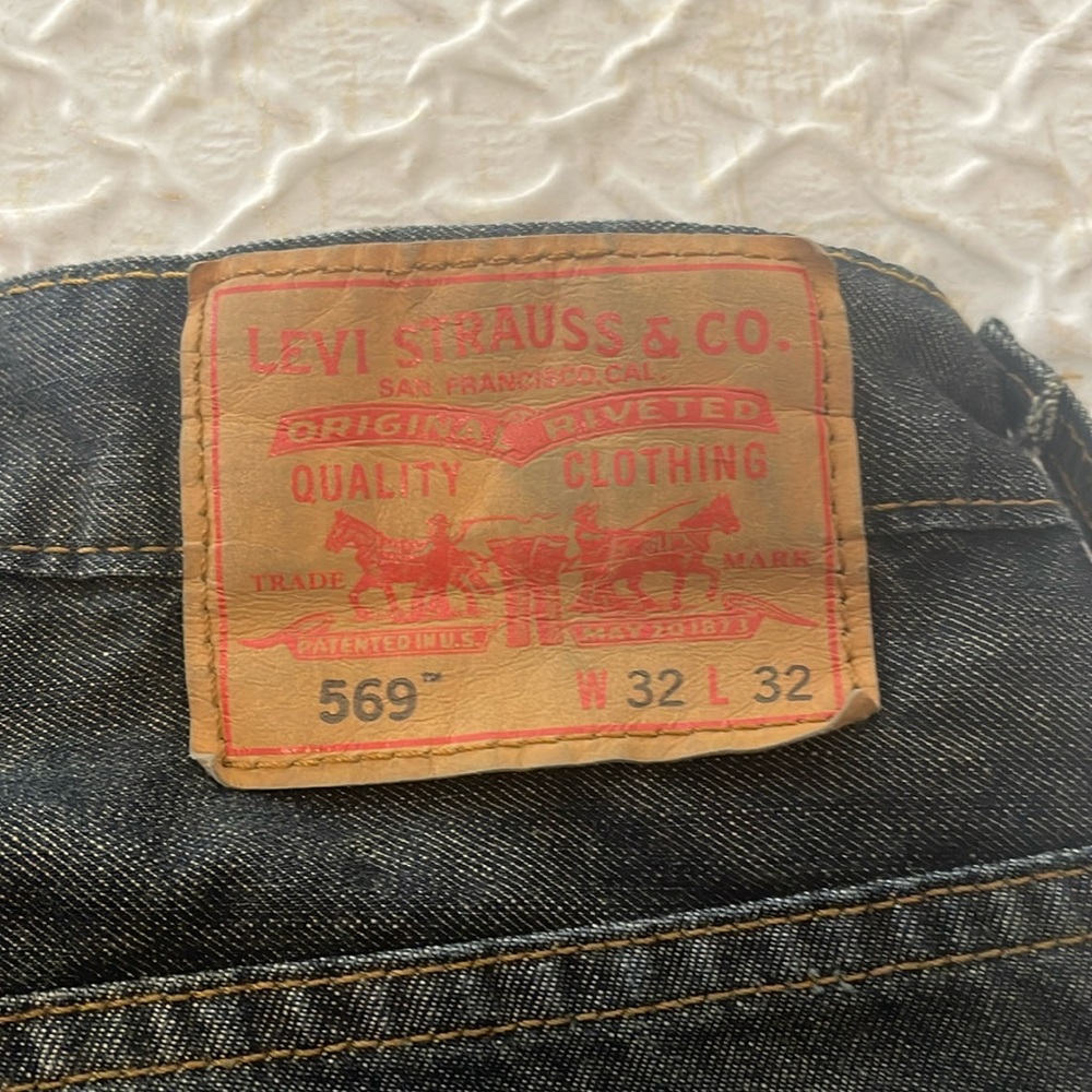 Men’s Levi’s 569 size 32 32
